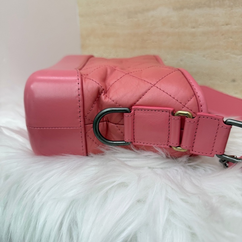 Chanel • 經典Gabrielle 蜜桃粉牛皮字母手柄流浪包 小號 全網最低☝🏻-9