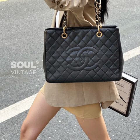 Chanel • 經典黑金荔枝牛皮Gst 有卡