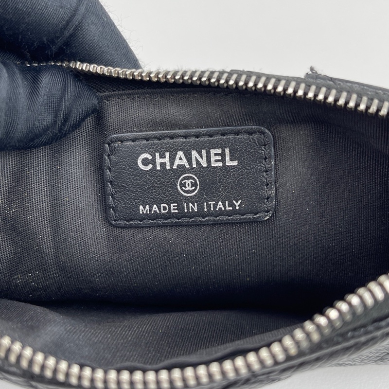 Chanel • 黑武士黑釦荔枝牛皮拉鏈錢包 So Black 有卡-8