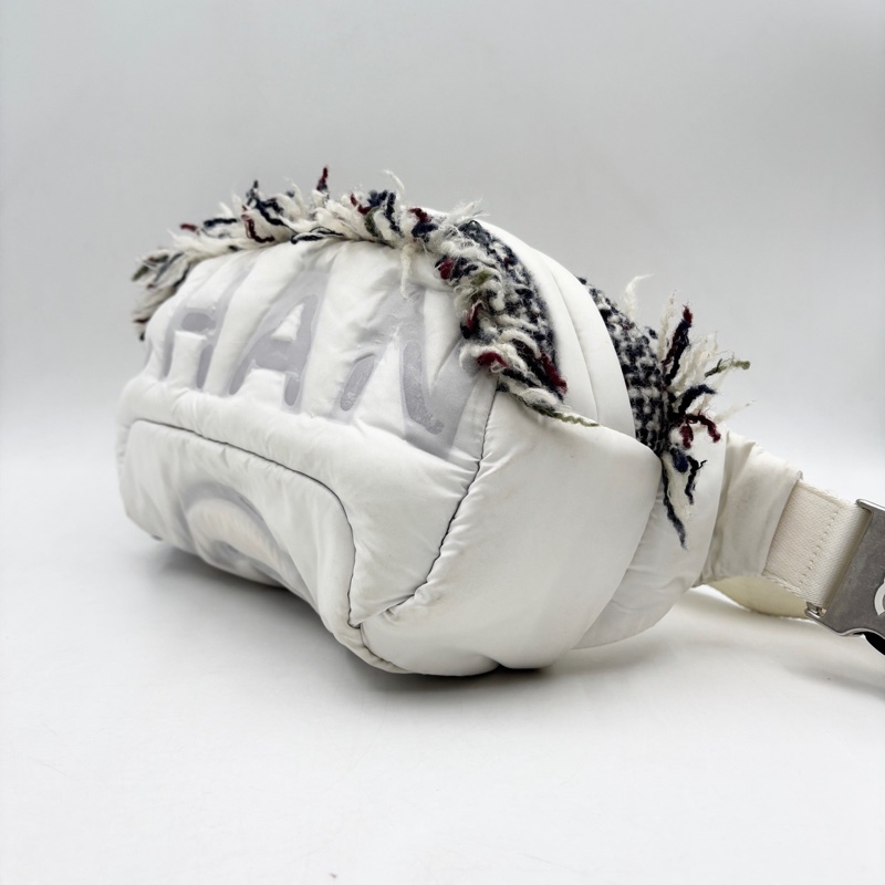 Chanel • 白色羽絨拼毛呢浮雕字母腰包 有卡 全網唯一☝🏻-2