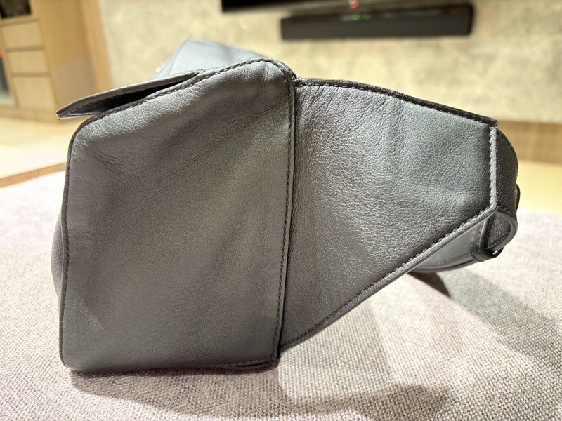 Loewe puzzle 98新 黑色小號腰包 24x16x10cm-3