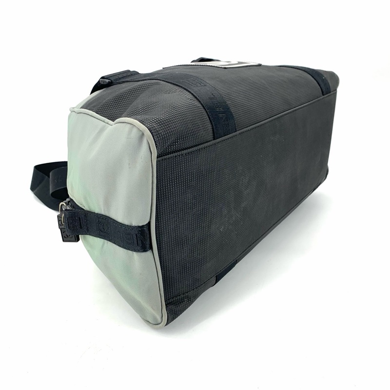 Chanel • 運動系列方標旅行袋-7