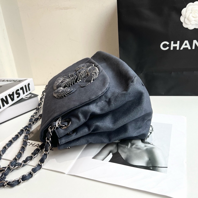 Chanel • 稀有牛仔大Logo碎花瓣鏈條包-4