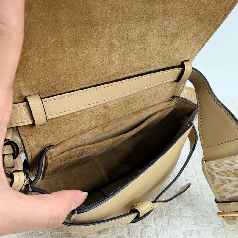 Loewe Gate Dual Bag奶油黃小牛皮結繩下蓋小號斜背馬鞍包-7