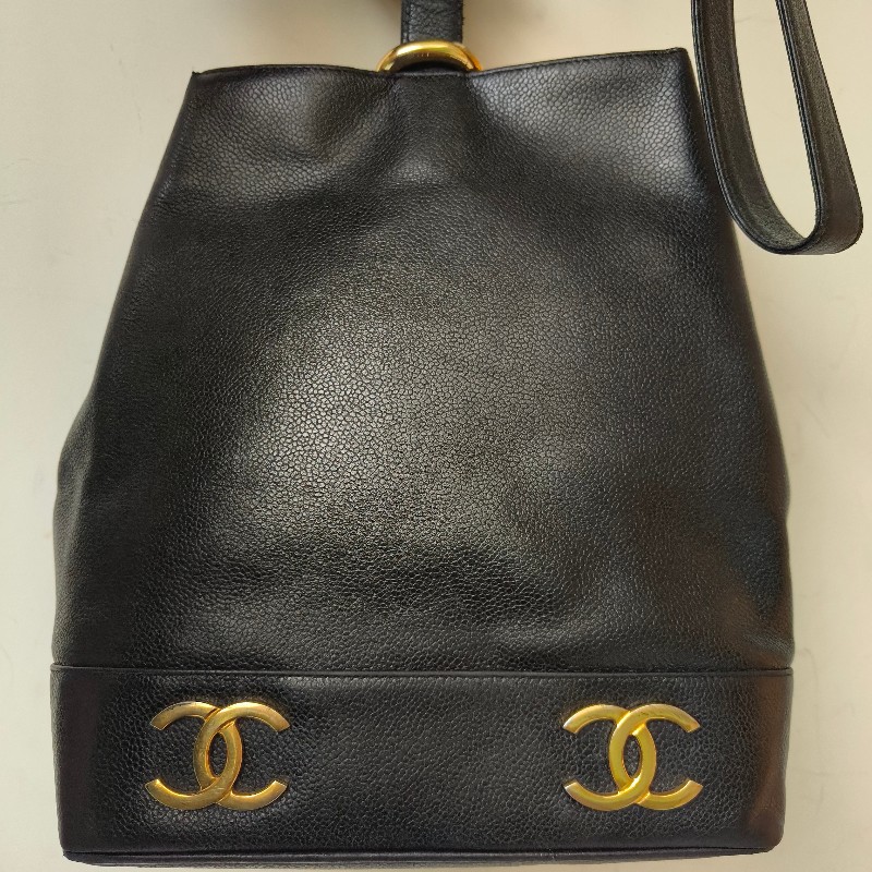 ㊣✨CHANEL✨(附防塵袋)香奈兒 老香 小香 雙C 黑金 雷標 牛皮水桶包 肩背包/二手包/二手精品🌳二手樹屋🌳-4