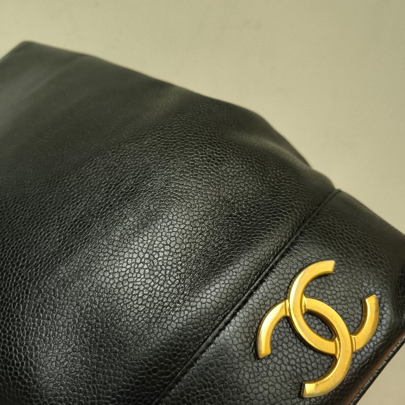 ㊣✨CHANEL✨(附防塵袋)香奈兒 老香 小香 雙C 黑金 雷標 牛皮水桶包 肩背包/二手包/二手精品🌳二手樹屋🌳-16