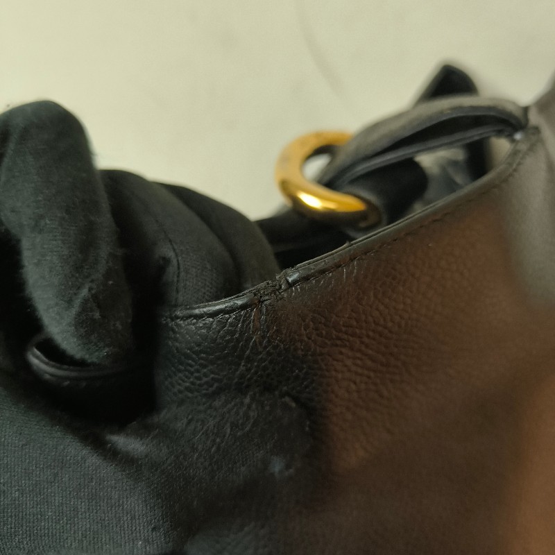 ㊣✨CHANEL✨(附防塵袋)香奈兒 老香 小香 雙C 黑金 雷標 牛皮水桶包 肩背包/二手包/二手精品🌳二手樹屋🌳-25