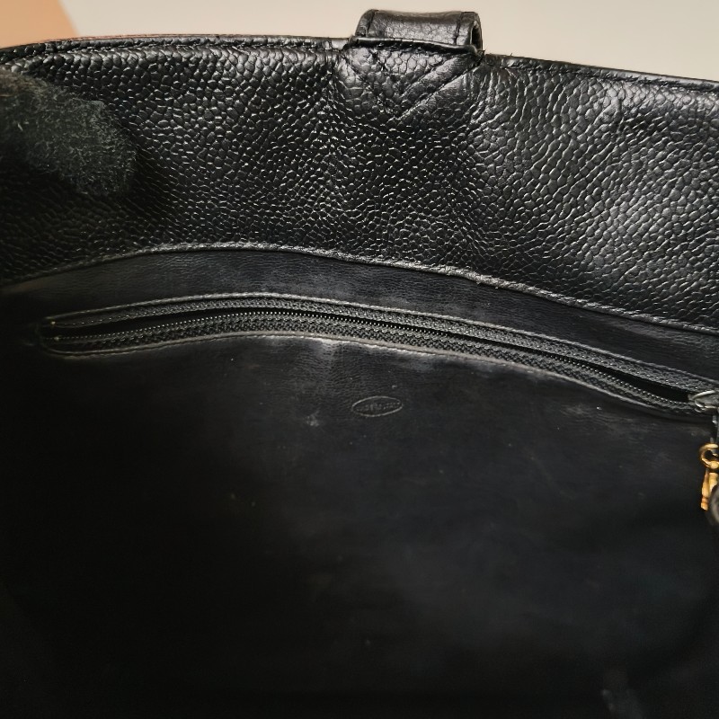 ㊣✨CHANEL✨(附防塵袋)香奈兒 老香 小香 雙C 黑金 雷標 牛皮水桶包 肩背包/二手包/二手精品🌳二手樹屋🌳-49