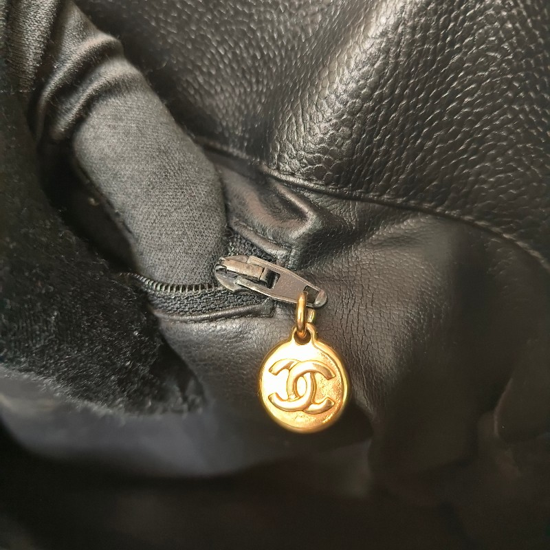 ㊣✨CHANEL✨(附防塵袋)香奈兒 老香 小香 雙C 黑金 雷標 牛皮水桶包 肩背包/二手包/二手精品🌳二手樹屋🌳-56