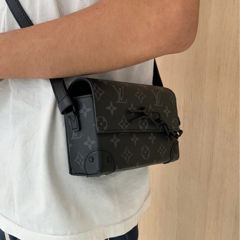 帥氣百搭款😎99新🆕Lv路易威登黑色老花steamer插銷盒子包單肩斜挎包-1