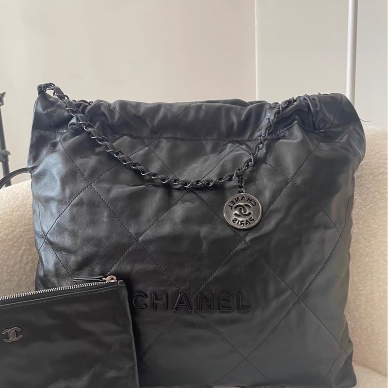 全網最低價🈶台灣購證😍Chanel香奈兒全黑soblack中號22bag單肩手提鏈條包-6