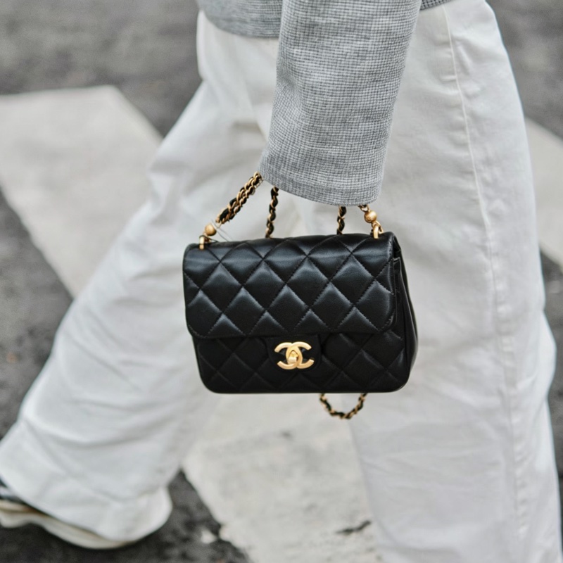 CHANEL香奈兒24P黑金菱格紋羊皮珍珠方胖子鏈條包🔗芯片款-18