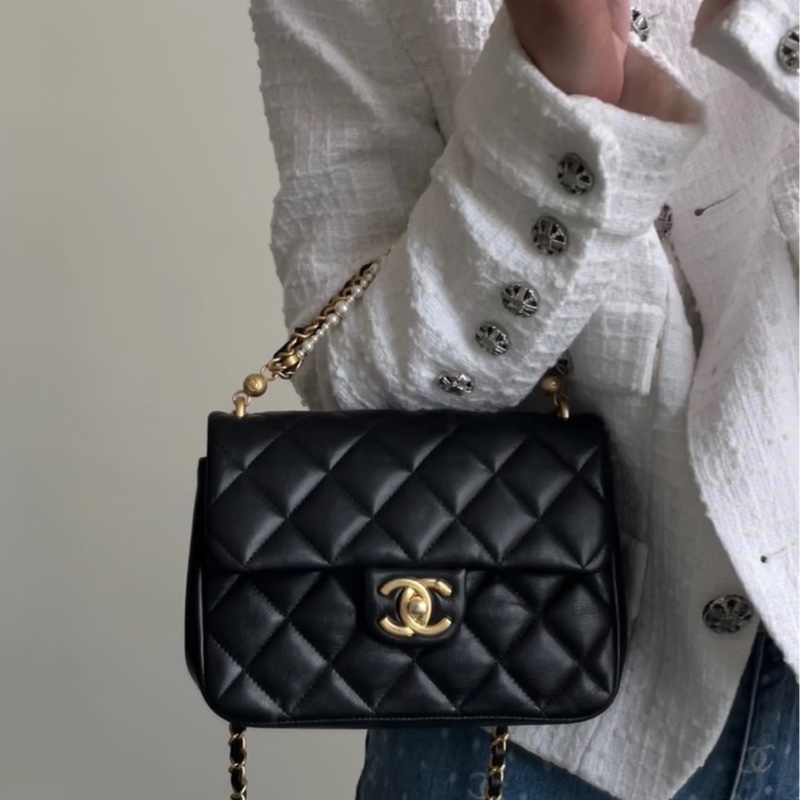 CHANEL香奈兒24P黑金菱格紋羊皮珍珠方胖子鏈條包🔗芯片款-34