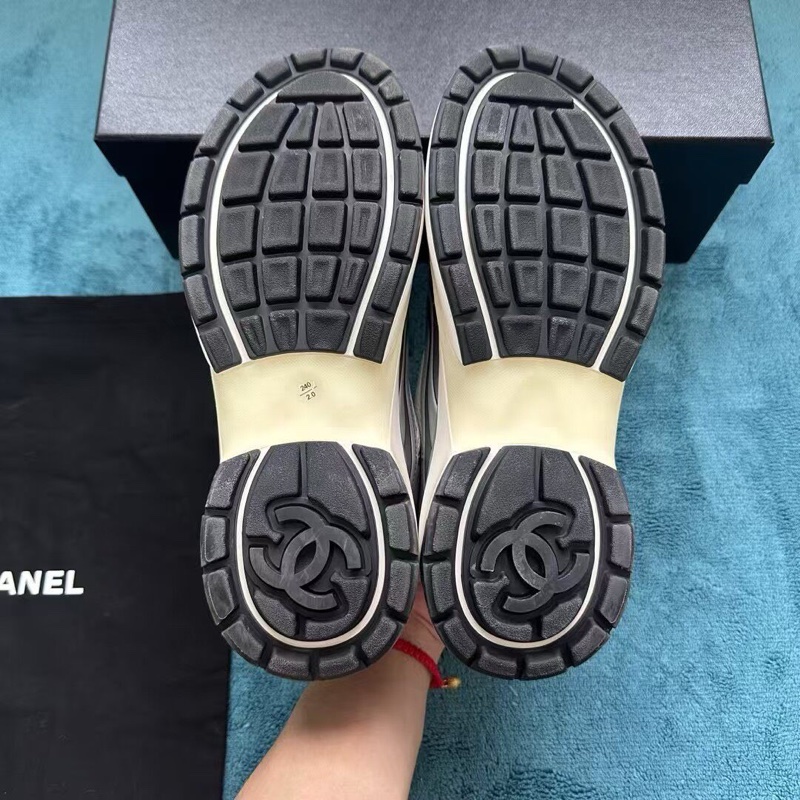 Chanel銀角大王香奈兒雙C徽標運動鞋 白銀色 38.5碼-4