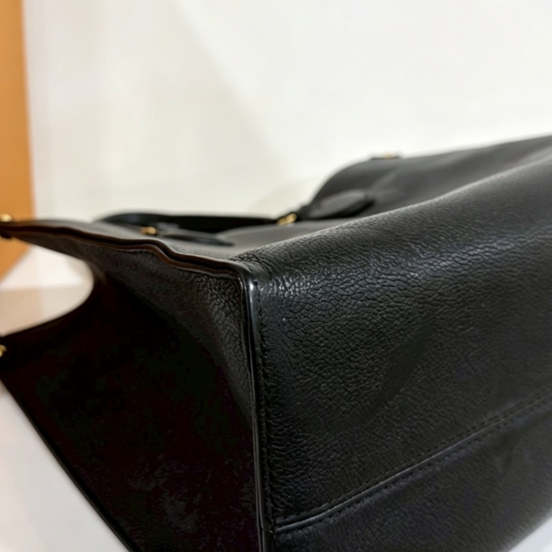 Louis Vuitton路易威登黑色全牛皮壓紋On The Go中號托特手提包肩背包-14