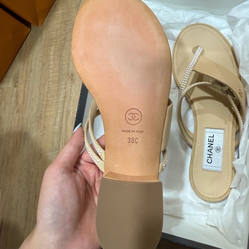 CHANEL 香奈兒涼鞋  尺碼：38碼-2