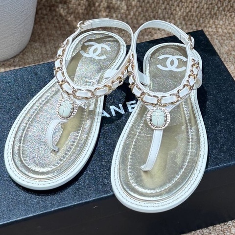99新 Chanel 香奈兒 經典皮穿鏈夾趾涼鞋 淡金色 36碼
