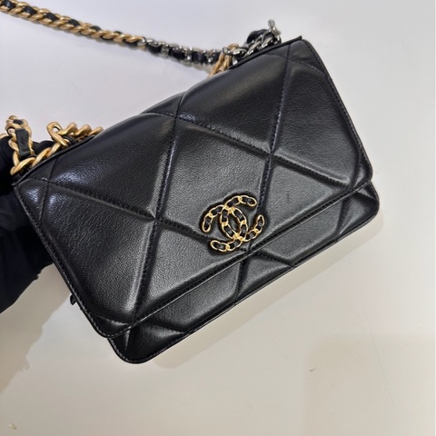 CHANEL|19 經典款WOC