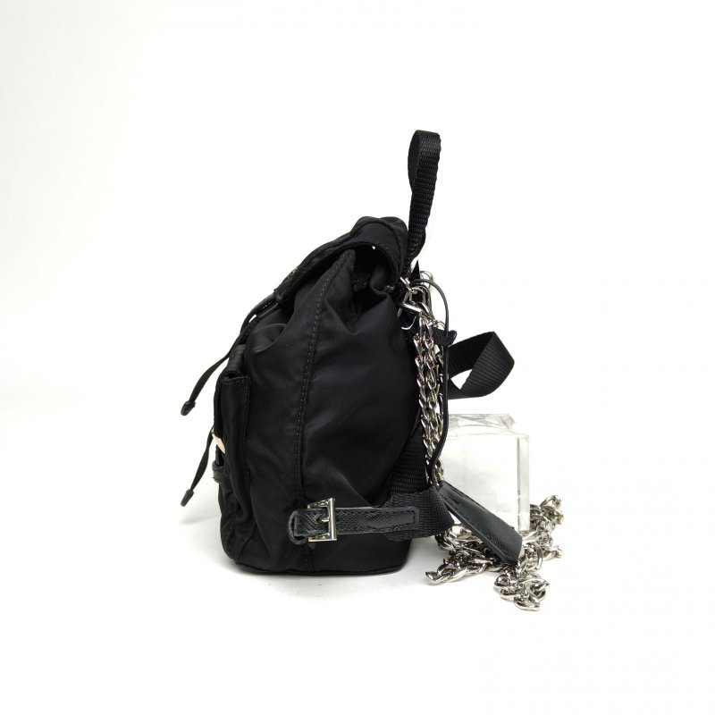 PRADA 黑色尼龍mini斜挎包肩背包-1