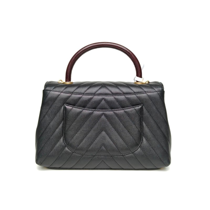 CHANEL CocoHandle中號黑色荔枝牛皮28開金扣V紋蜥蜴皮手柄肩背包-2