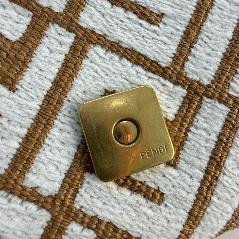 Fendi|鏈條法棍🥖-7
