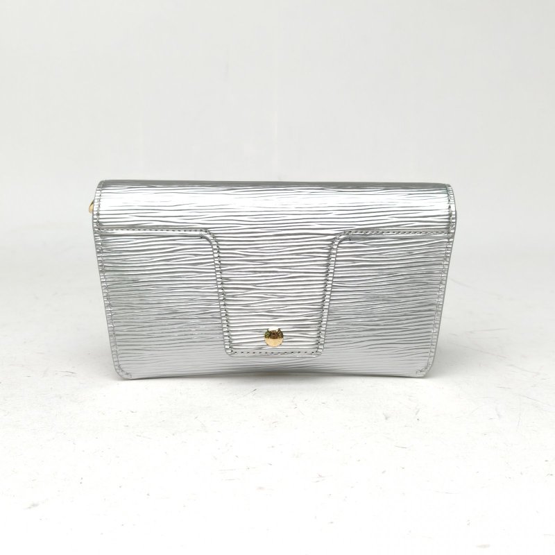 LOUIS VUITTON PADLOCKONSTRAP鎖頭斜挎包銀色水波紋牛皮晶片肩背包-2