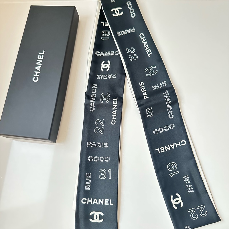 Chanel twilly小絲巾 黑白雙面-2