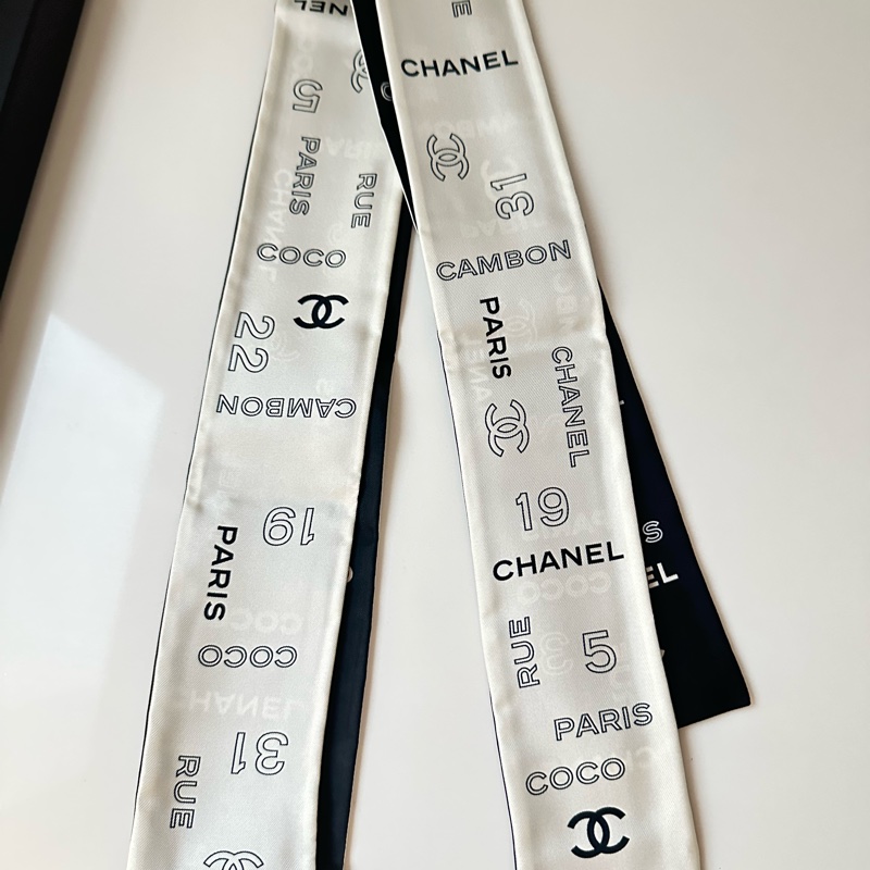 Chanel twilly小絲巾 黑白雙面-4