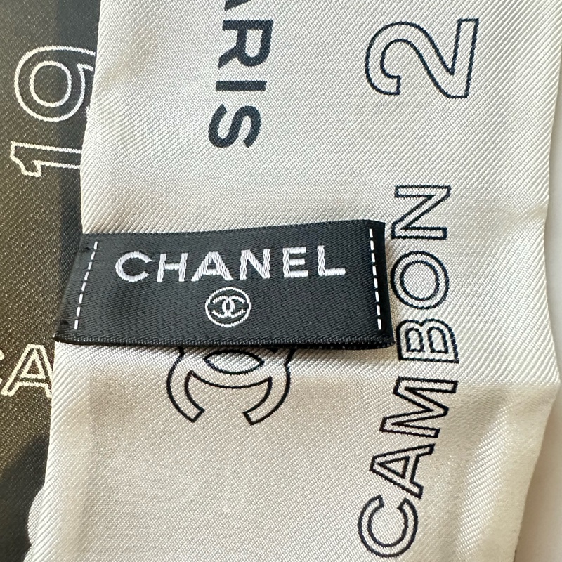 Chanel twilly小絲巾 黑白雙面-8