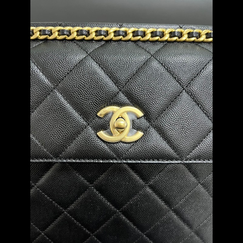 Chanel 23k ado backpack 
黑金荔枝皮-3