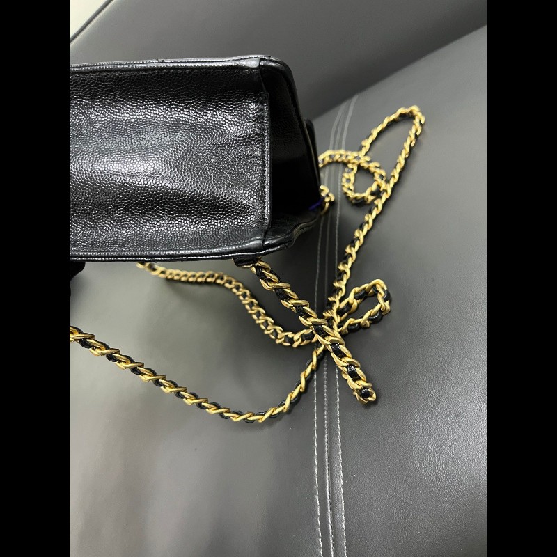 Chanel 23k ado backpack 
黑金荔枝皮-9