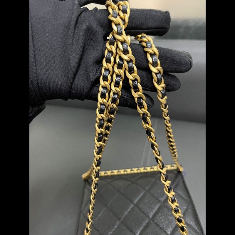 Chanel 23k ado backpack 
黑金荔枝皮-13