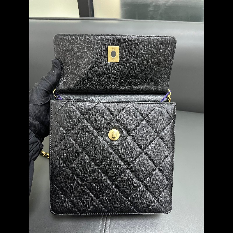 Chanel 23k ado backpack 
黑金荔枝皮-16