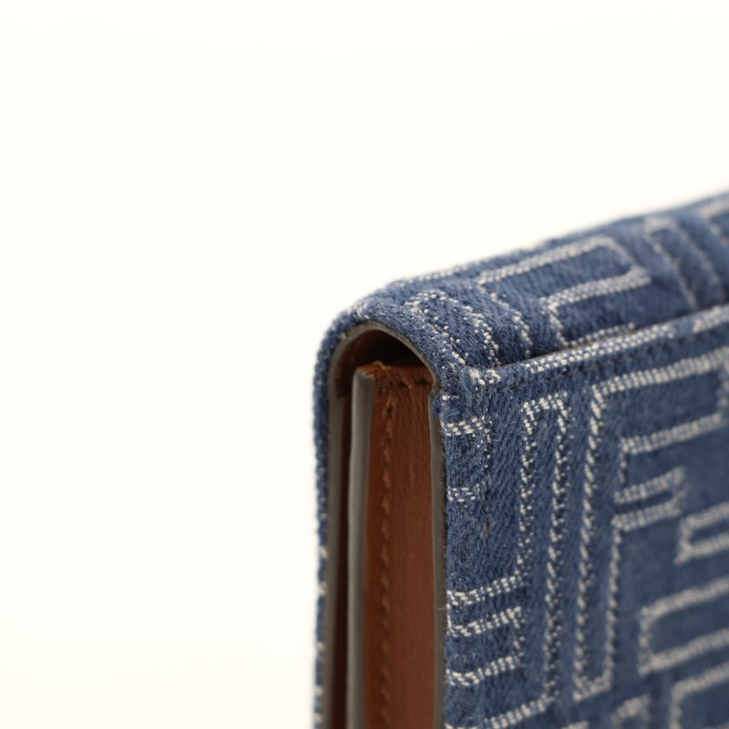 （超級新♥️可送禮）Fendi 芬迪 丹寧布 FF 花紋 卡包 短卡包-11