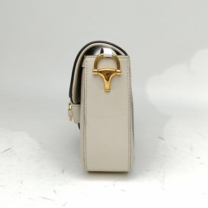 GUCCI Horsebit馬銜扣1955馬鞍包Mini白色牛皮/PVC金扣肩背包-1