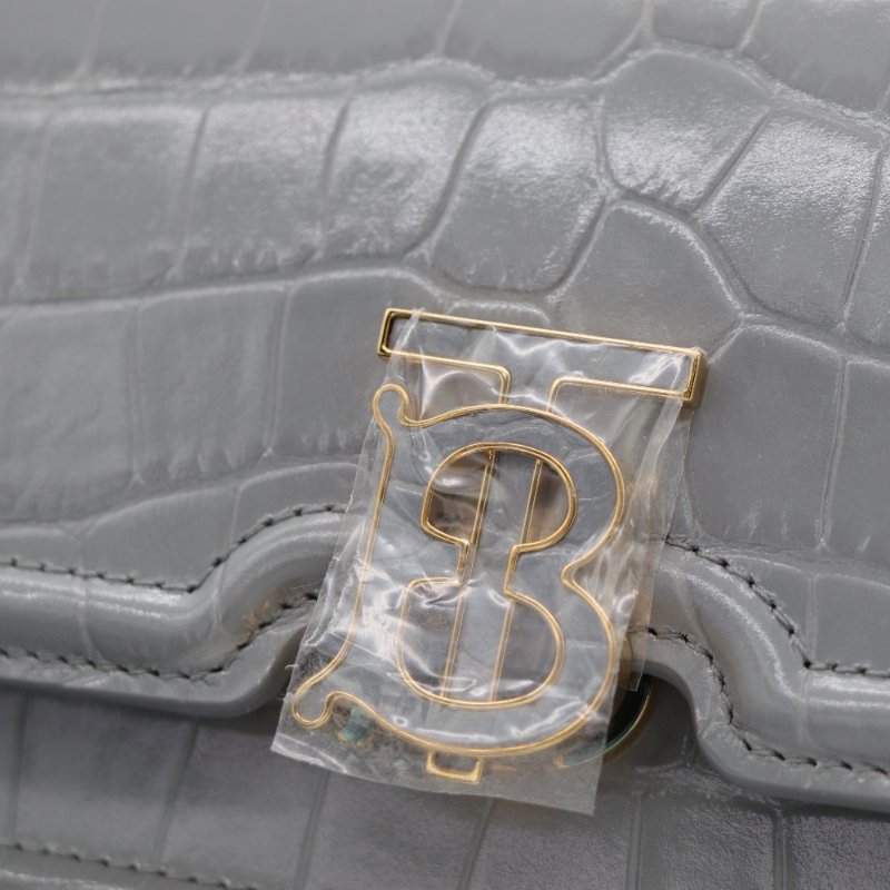 （超級新♥️可送禮）Burberry 博柏利 Croc TB 灰色牛皮 金色鏈條 斜挎包 豆腐包-7