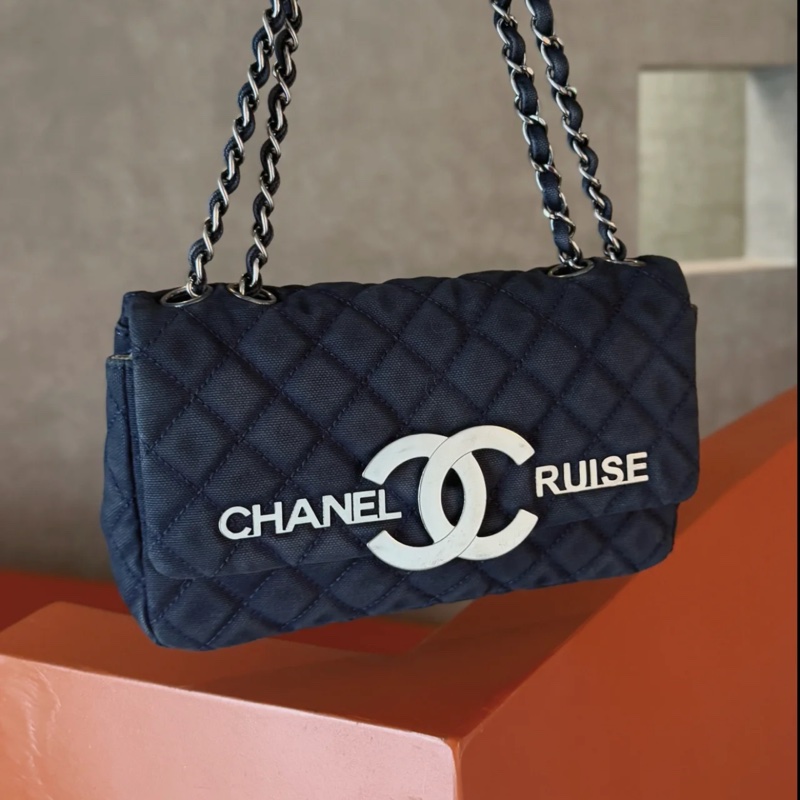 Chanel • 稀有大Logo海軍藍牛仔銀釦Cf 鏈條包 有卡✔️-0