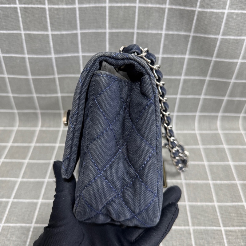 Chanel • 稀有大Logo海軍藍牛仔銀釦Cf 鏈條包 有卡✔️-6