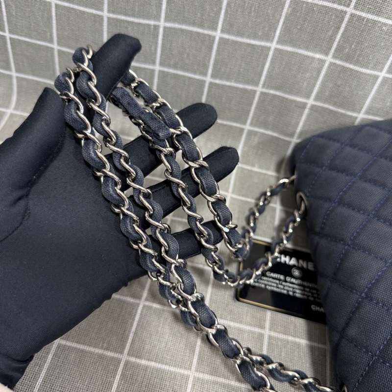 Chanel • 稀有大Logo海軍藍牛仔銀釦Cf 鏈條包 有卡✔️-8