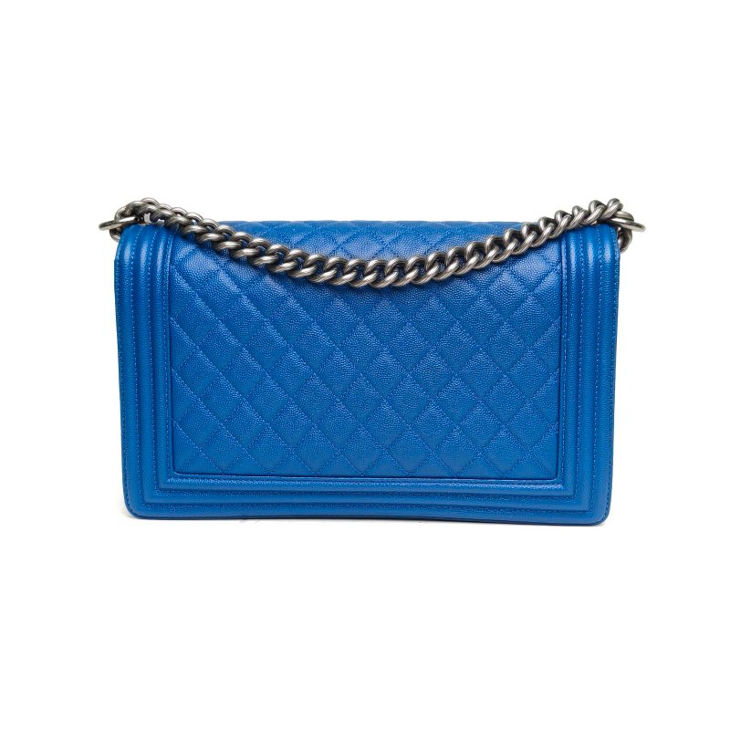 CHANEL Leboy中大號藍色荔枝牛皮24開銀扣肩背包-2