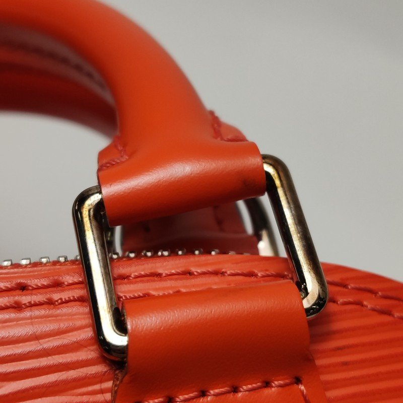 Louis Vuitton (LV) AlmaBB牛皮純色水波紋貝殼包斜背包單肩包-13