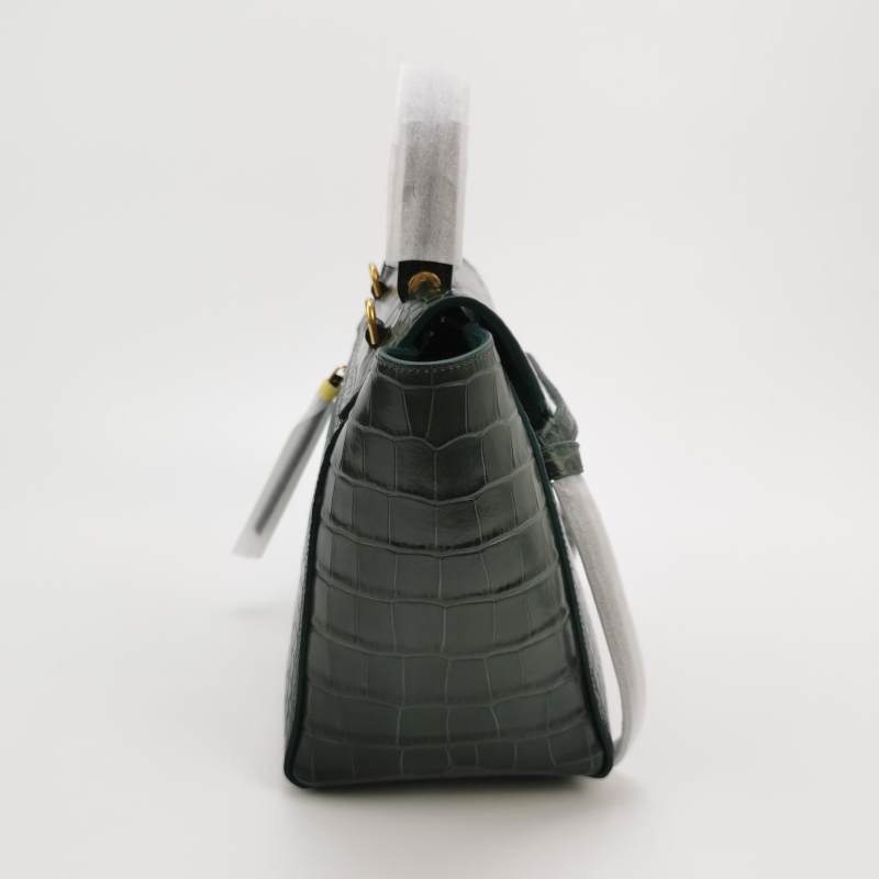 Celine Belt鯰魚包Micro牛皮純色紐結飾帶斜背包單肩包-3
