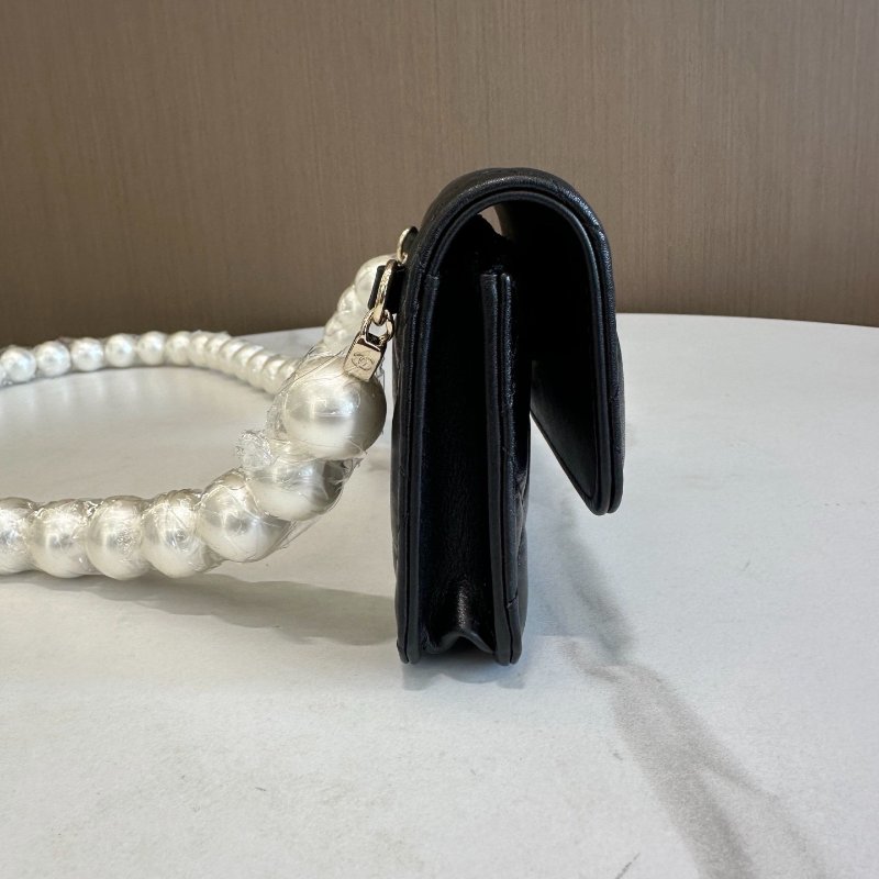 閒置新 香奈兒/Chanel 珍珠挎包黑色淡金扣 小羊皮-5