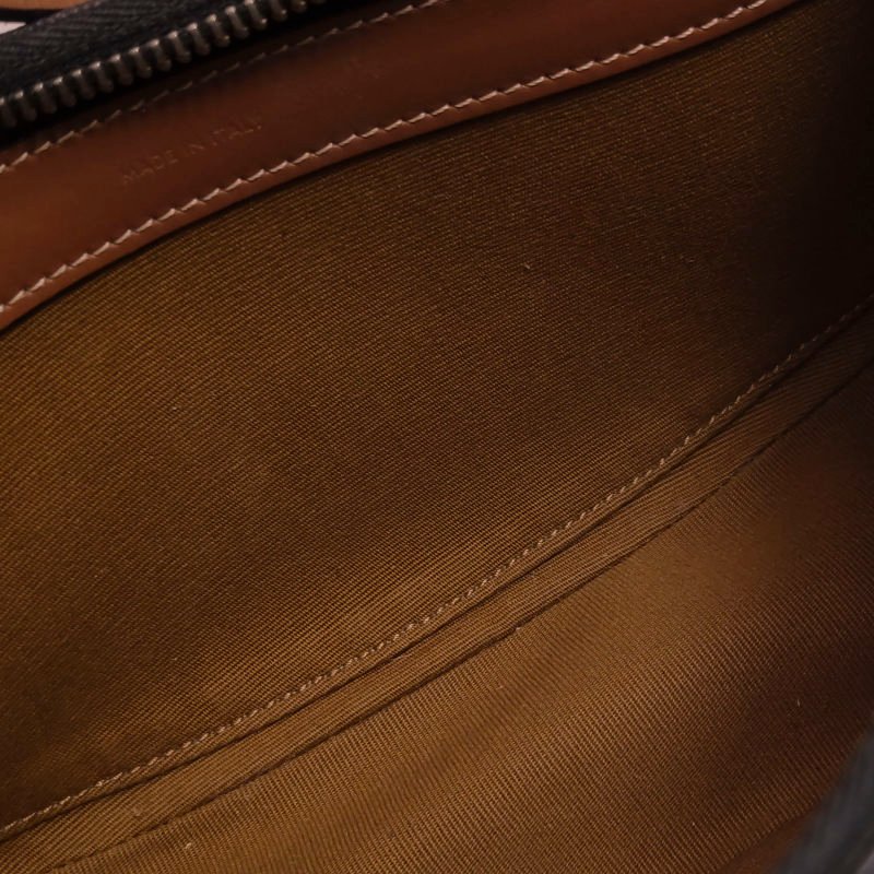 Celine Ava半月包牛皮凱旋門印花月牙輪廓單肩包-9