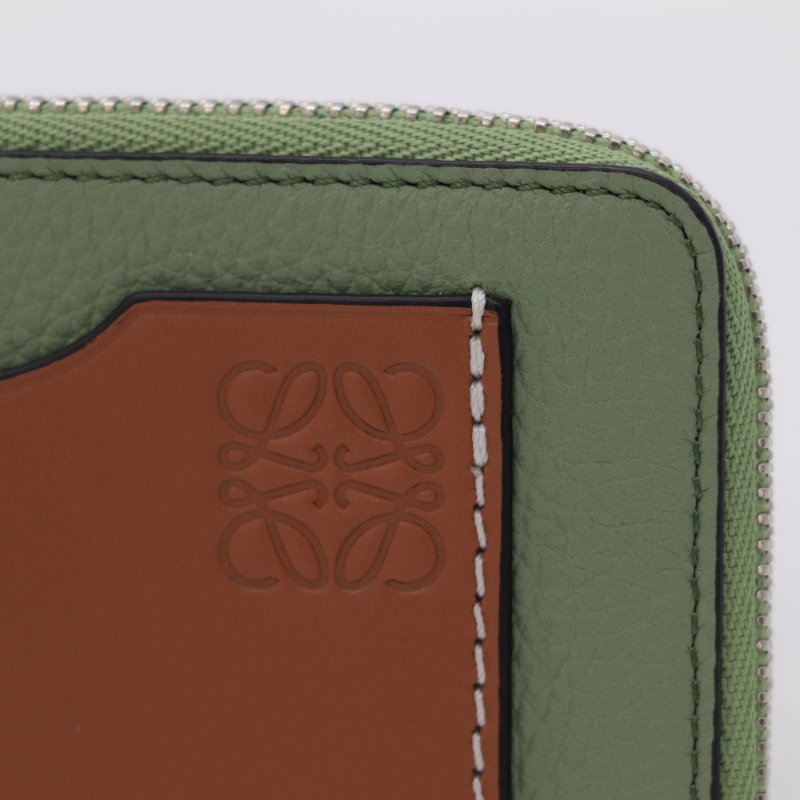 Loewe 羅威 酪梨綠 焦糖色 米色 牛皮 拉鍊 卡包 （零錢位+卡位）-3