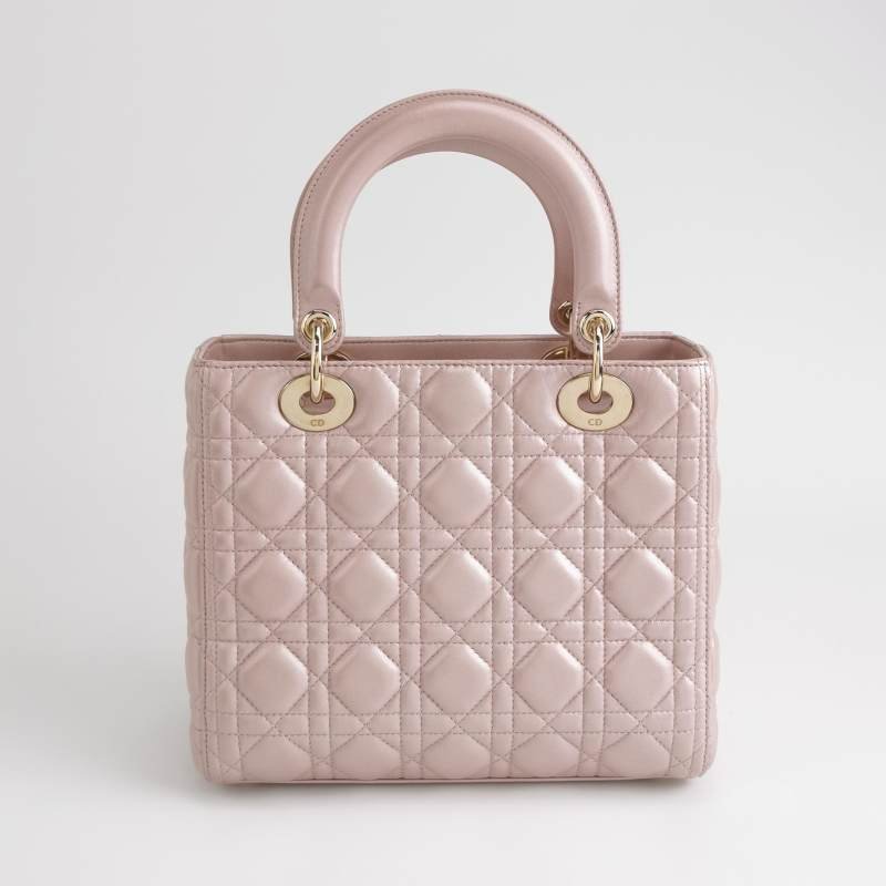 Dior Lady Dior戴妃包款中型羊皮藤格紋字母Logo吊飾單肩包-4
