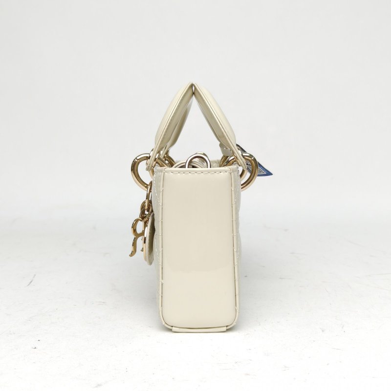 DIOR LadyD-Joy橫版戴妃包小號白色漆皮淺金扣2023肩背包-1