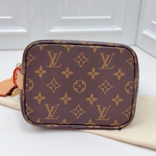 芯片款 路易威登/Louis Vuitton All In BB老花腋下水桶肩背包-4