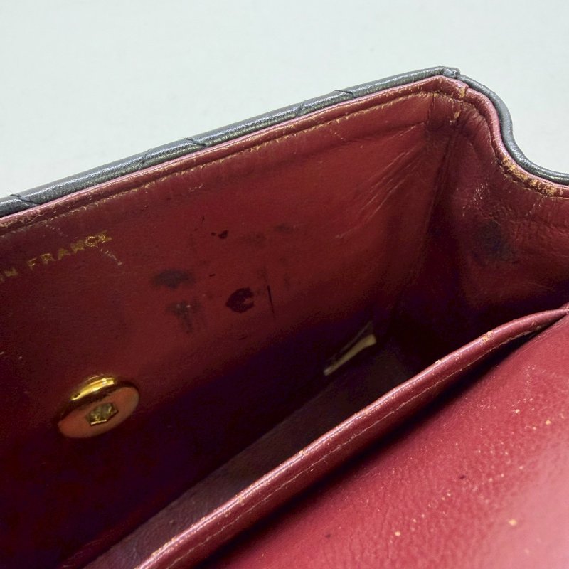 CHANEL vintage迷你圓扣方胖鏈帶包-6