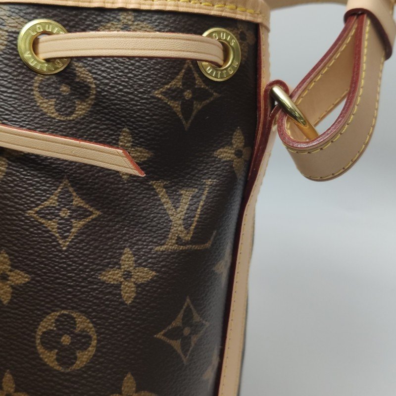 Louis Vuitton (LV) NOEBB植鞣革Monogram印花抽繩斜挎包肩背包晶片款-16